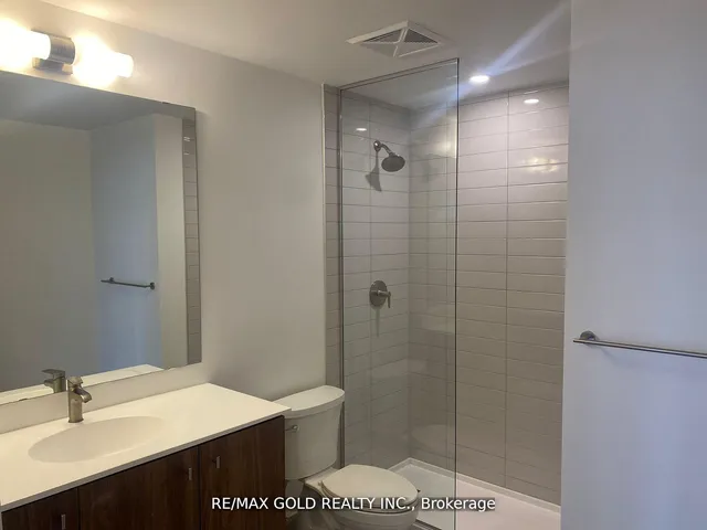 Additional image 9 of 15 Wellington St Unit 1914