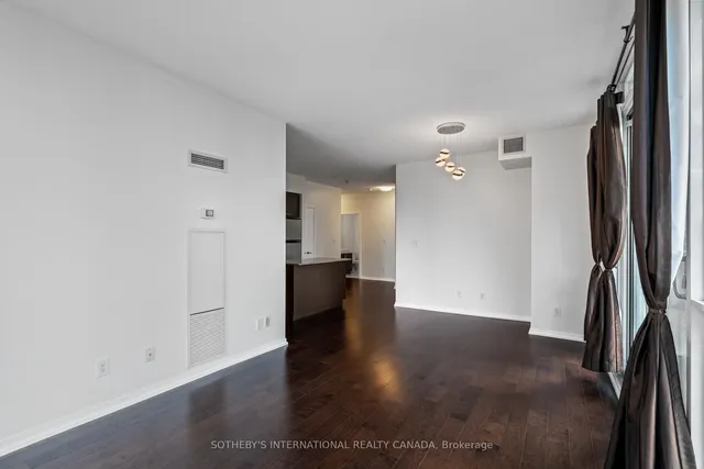 Additional image 21 of 55 Bremner Blvd Unit 2701