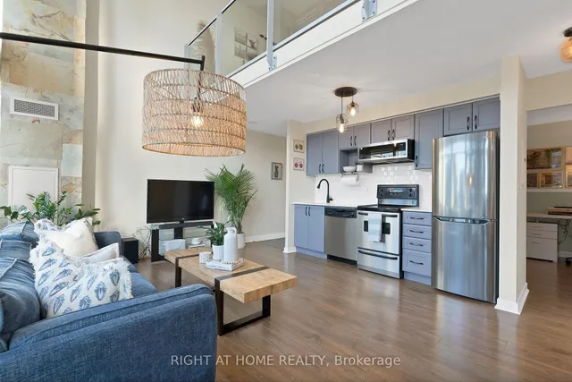 Additional image 8 of 15 Fort York Blvd Unit 3205