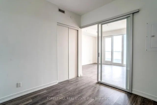 Additional image 13 of 2020 Bathurst St Unit 1615