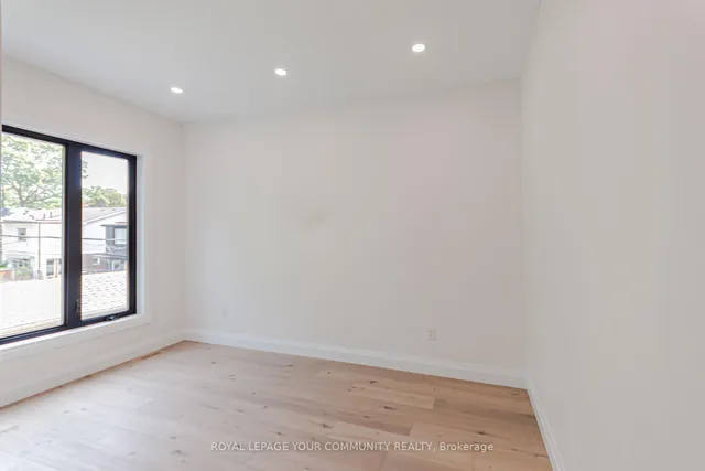 Additional image 23 of 89 Gainsborough Rd