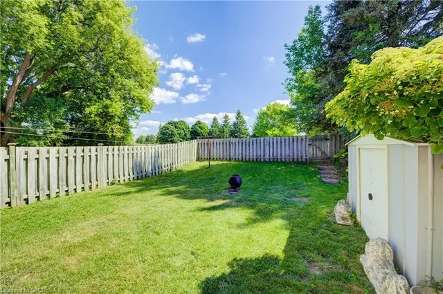 Additional image 32 of 73 Overlea Dr