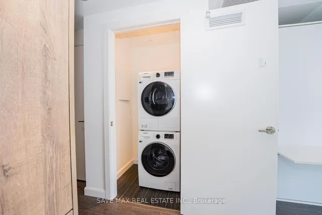 Additional image 20 of 741 King St Unit 411