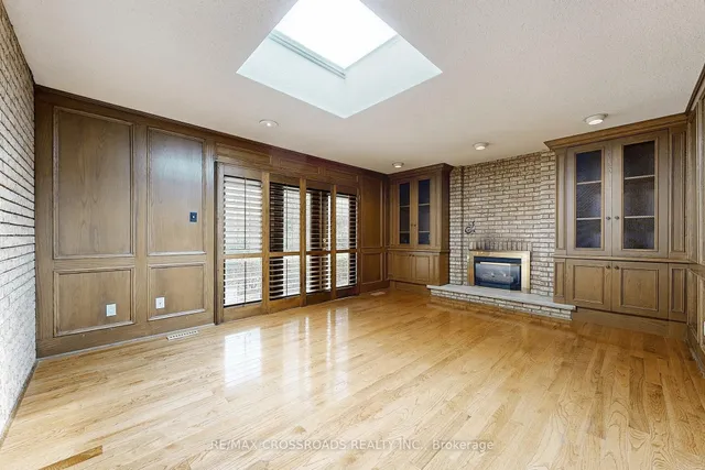 Additional image 6 of 58 Cosmic Dr