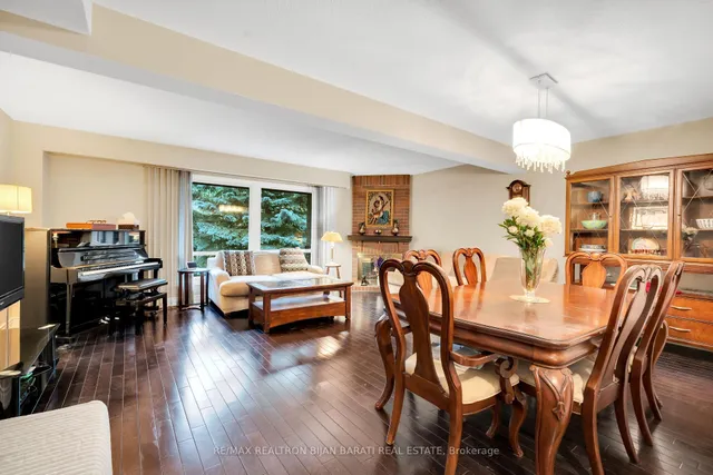 Additional image 11 of 105 Gypsy Roseway