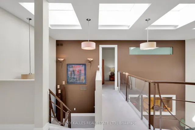 Additional image 31 of 99 Bideford Ave