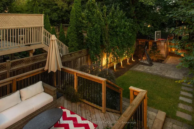 Additional image 48 of 409 Deloraine Ave