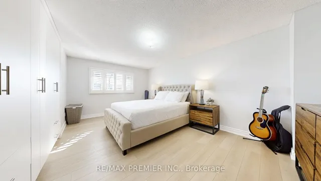 Additional image 20 of 16 Magdalena Crt