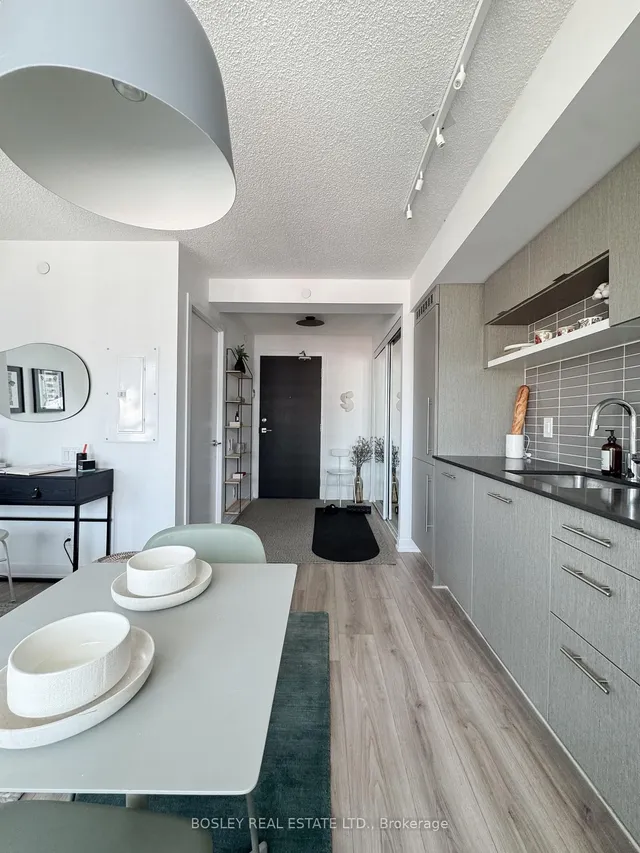 Additional image 24 of 365 Church St Unit 1504