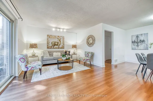 Additional image 9 of 91 L'Amoreaux Dr Unit 79