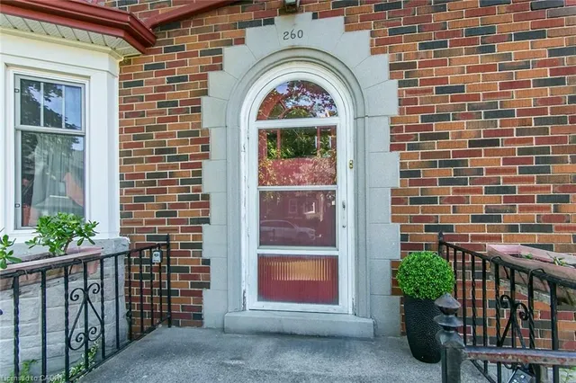 Additional image 5 of 260 Cameron St