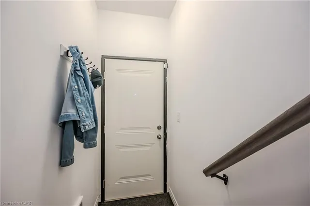 Additional image 6 of 164 Heiman St Unit 5C