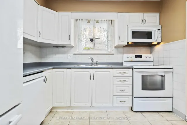 Additional image 12 of 67 Heatherside Dr