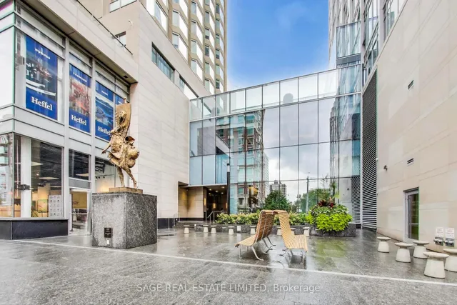 Additional image 33 of 155 Yorkville Ave Unit 320