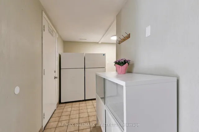 Additional image 35 of 13 Fonthill Pl