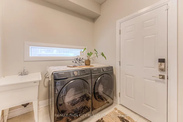 Additional image 35 of 904 Thomas Pedder Crt