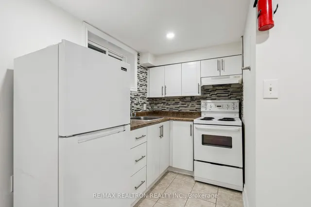 Additional image 33 of 22 Citadel Dr