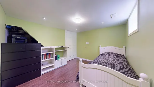 Additional image 30 of 78 Goulding Ave