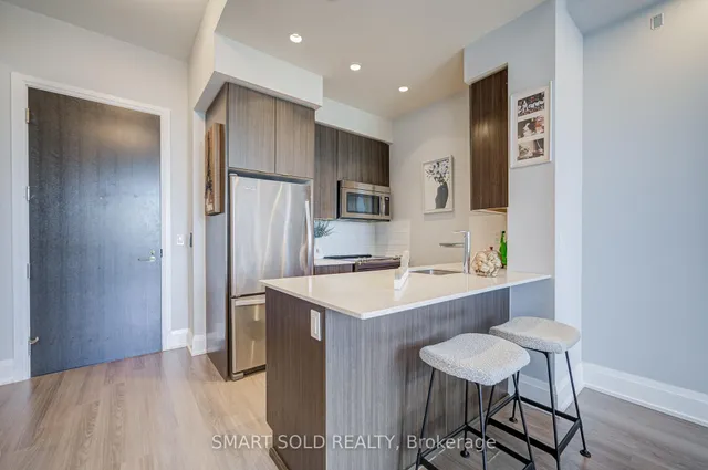 Additional image 35 of 18 Graydon Hall Dr Unit Ph02