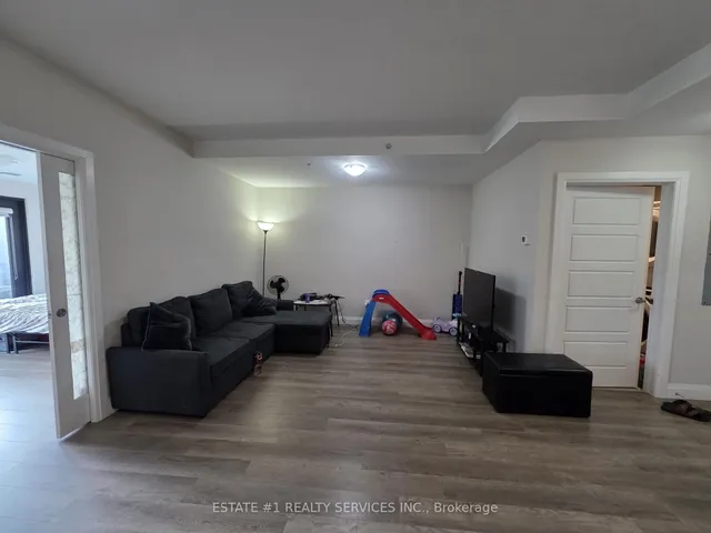 Additional image 7 of 5 Wake Robin Dr Unit 203