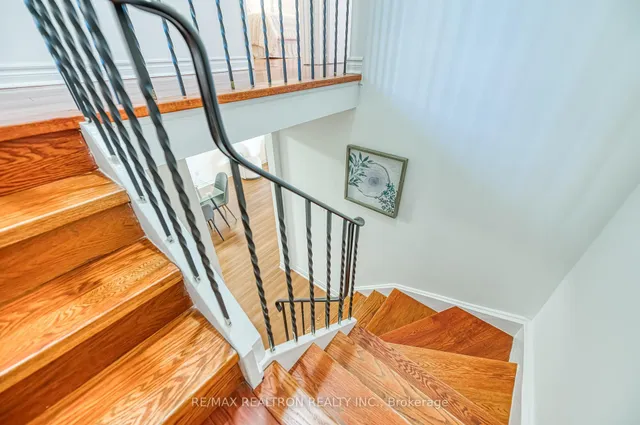 Additional image 37 of 91 L'Amoreaux Dr Unit 79