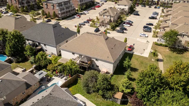 Additional image 37 of 208 Jessica Cres Unit Unit # A