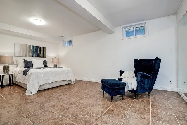 Additional image 24 of 108 Collingsbrook Blvd