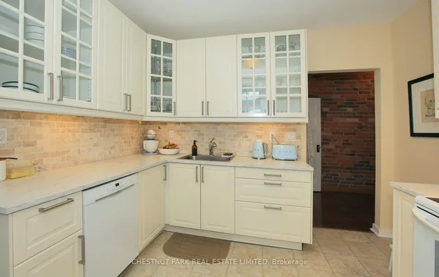 Additional image 9 of 151 Marlborough Pl