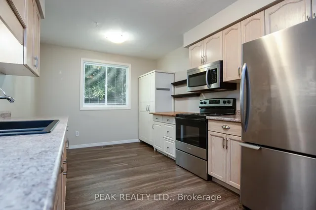 Additional image 10 of 9 Macville Ave