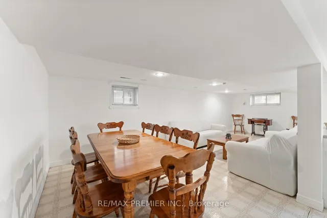 Additional image 23 of 138 Kane Ave