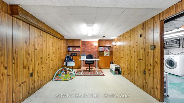 Additional image 43 of 118 Chestnut Cres