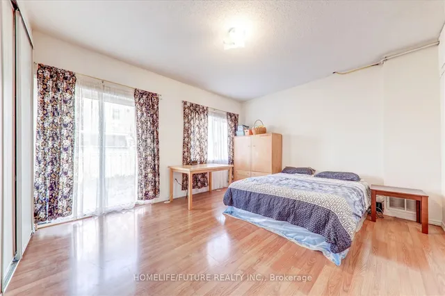 Additional image 7 of 6 Guillet St