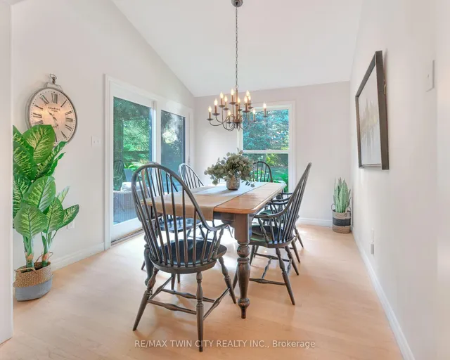 Additional image 22 of 19 Huntingwood Crt