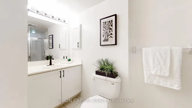 Additional image 11 of 3 Rean Dr Unit 1909