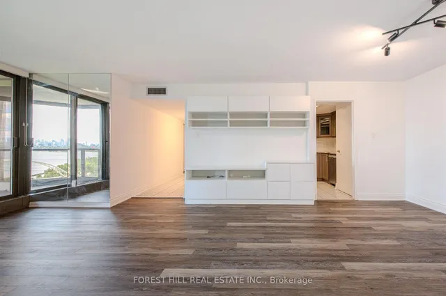 Additional image 6 of 2045 Lake Shore Blvd Unit 1102