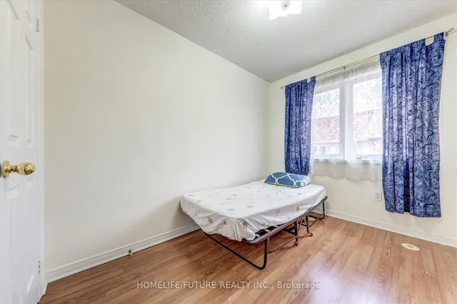 Additional image 24 of 6 Guillet St