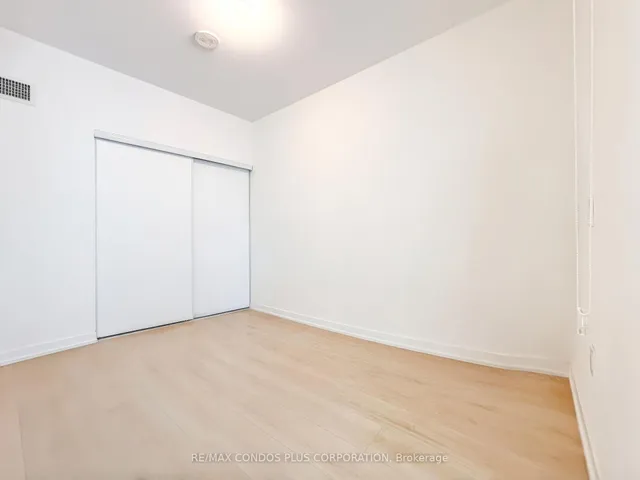 Additional image 8 of 1195 The Queensway Unit M03
