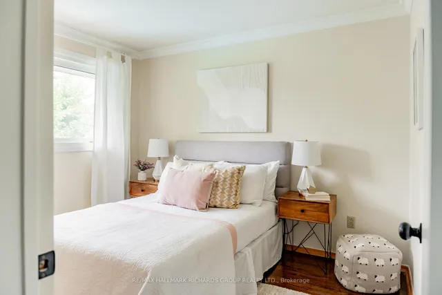 Additional image 21 of 30 Skyview Cres