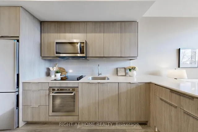 Additional image 11 of 36 Forest Manor Rd Unit 103