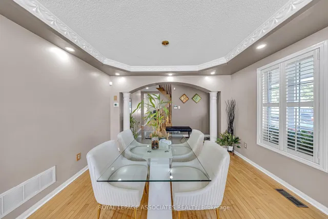 Additional image 16 of 41 Pinoak St