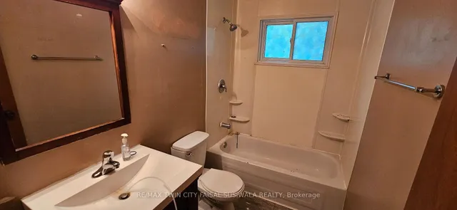 Additional image 9 of 143 Brookside Cres