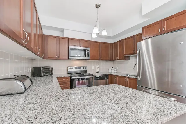 Additional image 17 of 3865 Lake Shore Blvd Unit 320