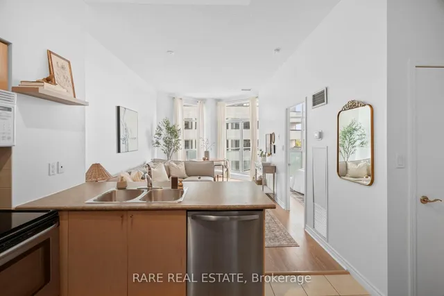 Additional image 10 of 410 Queens Quay Unit 413