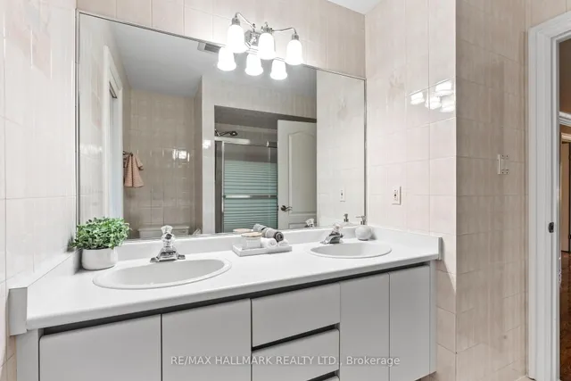 Additional image 30 of 80 Dunstall Cres