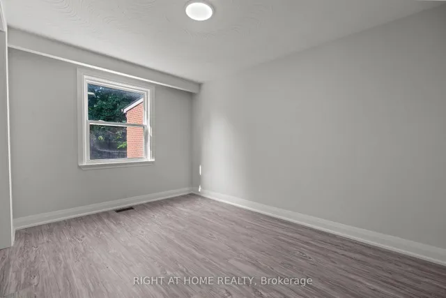 Additional image 5 of 154 Edinborough Crt