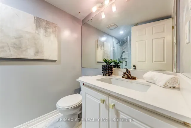 Additional image 25 of 2 Hedge End Rd Unit 102