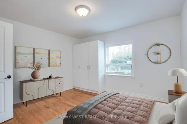 Additional image 18 of 50 Larchmere Ave