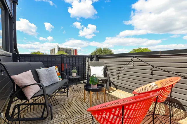 Additional image 27 of 39 Florence St Unit TH8