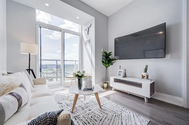 Additional image 39 of 18 Graydon Hall Dr Unit Ph02