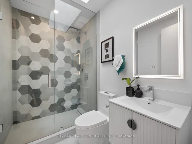 Additional image 39 of 60 ST HUBERT Ave